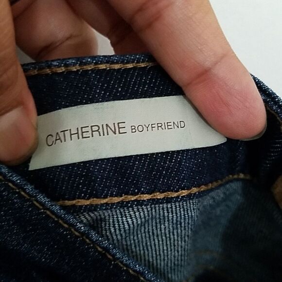 KUT from the Kloth Catherine boyfriend jeans - Picture 6 of 9